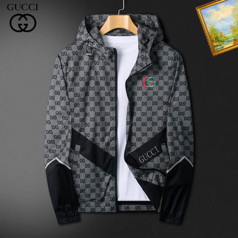 Gucci Men's Outwear 147